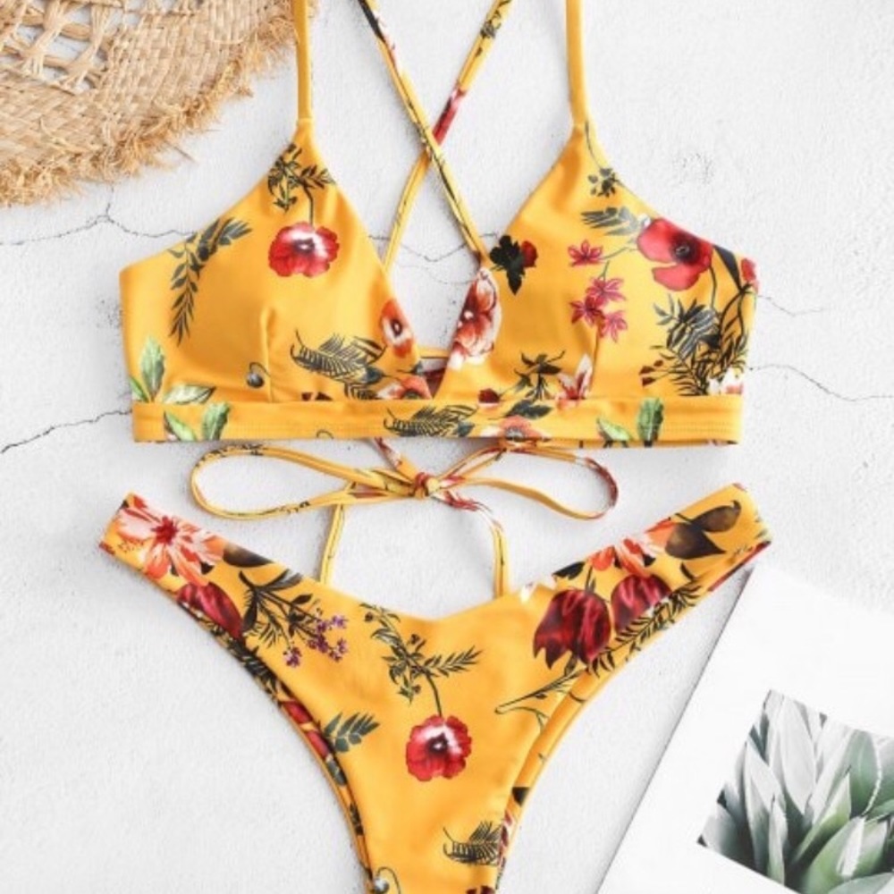 NWT Zaful Yellow floral tie back bikini